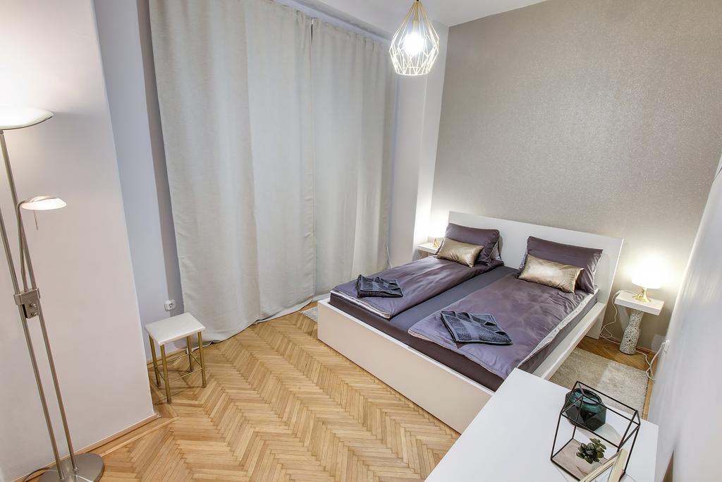 Brighthome Castle District Budapest Ngoại thất bức ảnh