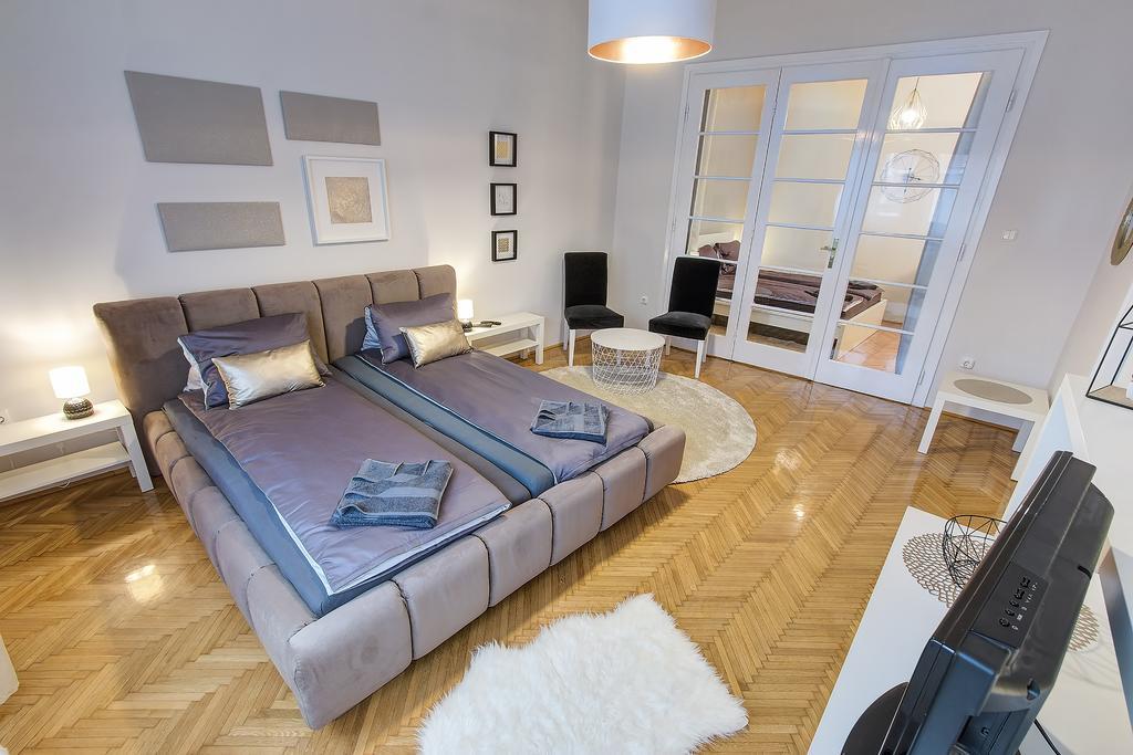 Brighthome Castle District Budapest Ngoại thất bức ảnh